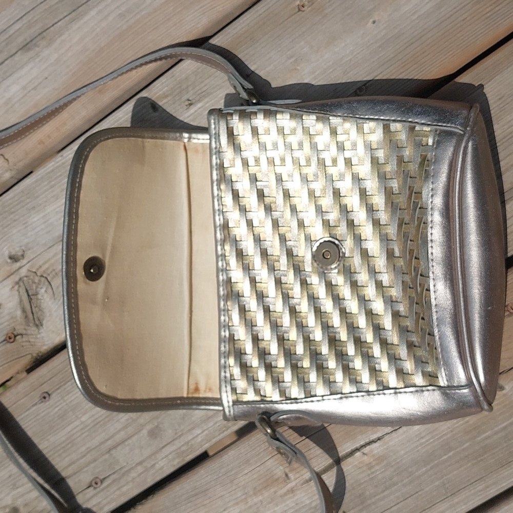 Metallic purse‎ - Picture 3 of 12